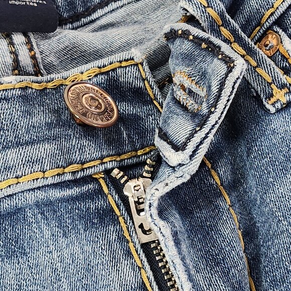 True Religion Casey Women 27 Mid Cut Off Blue Denim Jean Shorts Inseam 4" - Picture 7 of 12